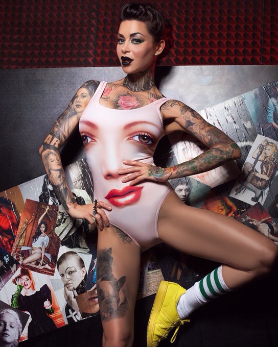 Pic by Miss Sorry! Yeah https://t.co/QOwrLv782R<a href="/tag/inkedgirl"class="tags"><span>#inkedgirl</span></a><a href="/tag/pinkgirl"class="tags"><span>#pinkgirl</span></a>