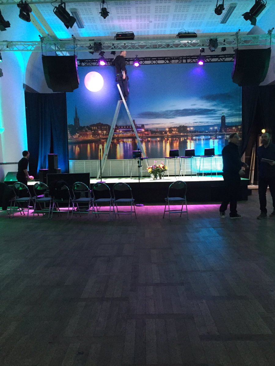 Subitoevent's tweet photo. Förbereder oss inför kvällens event, 6 timmar kvar! https://t.co/lJOGoxBksA