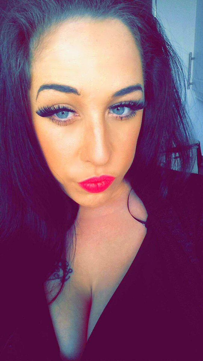ryder_brooke's tweet photo. Good morning twitter 😈😙 https://t.co/UDwSV3ZwRJ