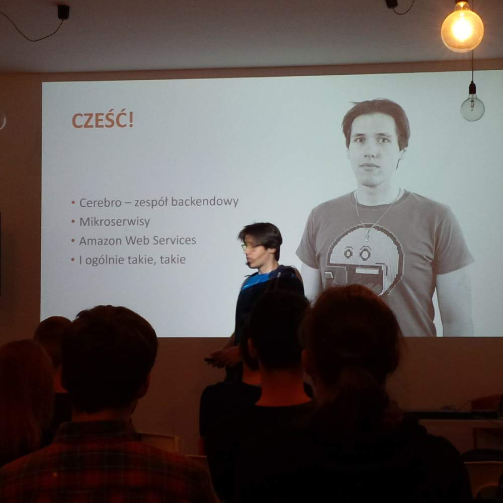 GameDesireEDU's tweet photo. #docker #backend #gamedev #backstage 
Poznajemy kulisy gamedevu! Zbyszek Rzepka on stage! https://t.co/qChwbdU8a6