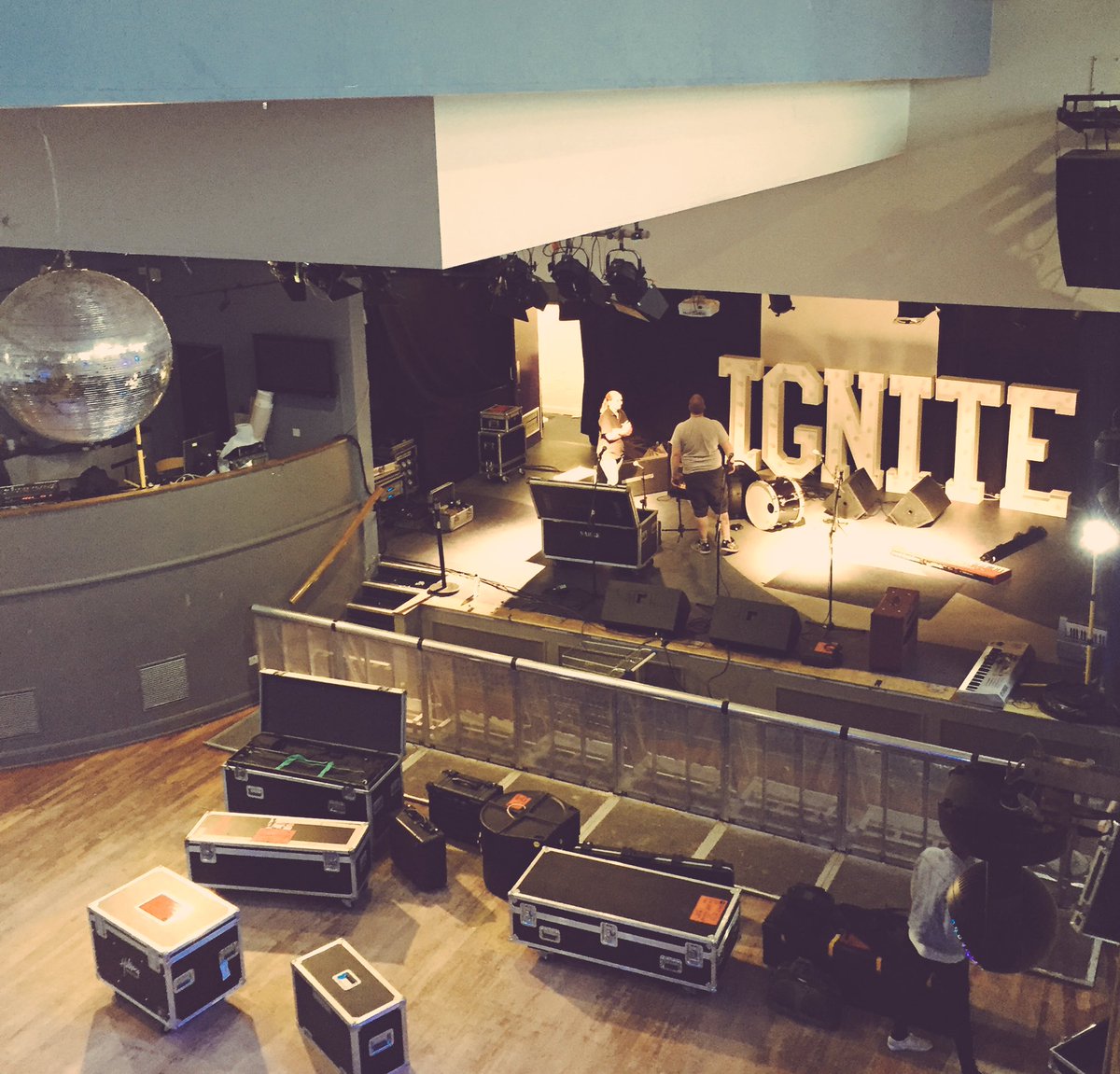 ReadBibleStudy's tweet image. Preparing 3sixty for tonight.  #IGNITEREADING 🙀🙌🔥