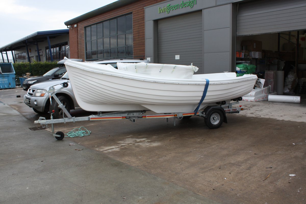Fibreglassworks's tweet photo. Fancy escaping on a boat, let fibreglass works make you one. #fibreglassboat #boat #madeinuk #fibreglassworks https://t.co/Tp27k6vy9x