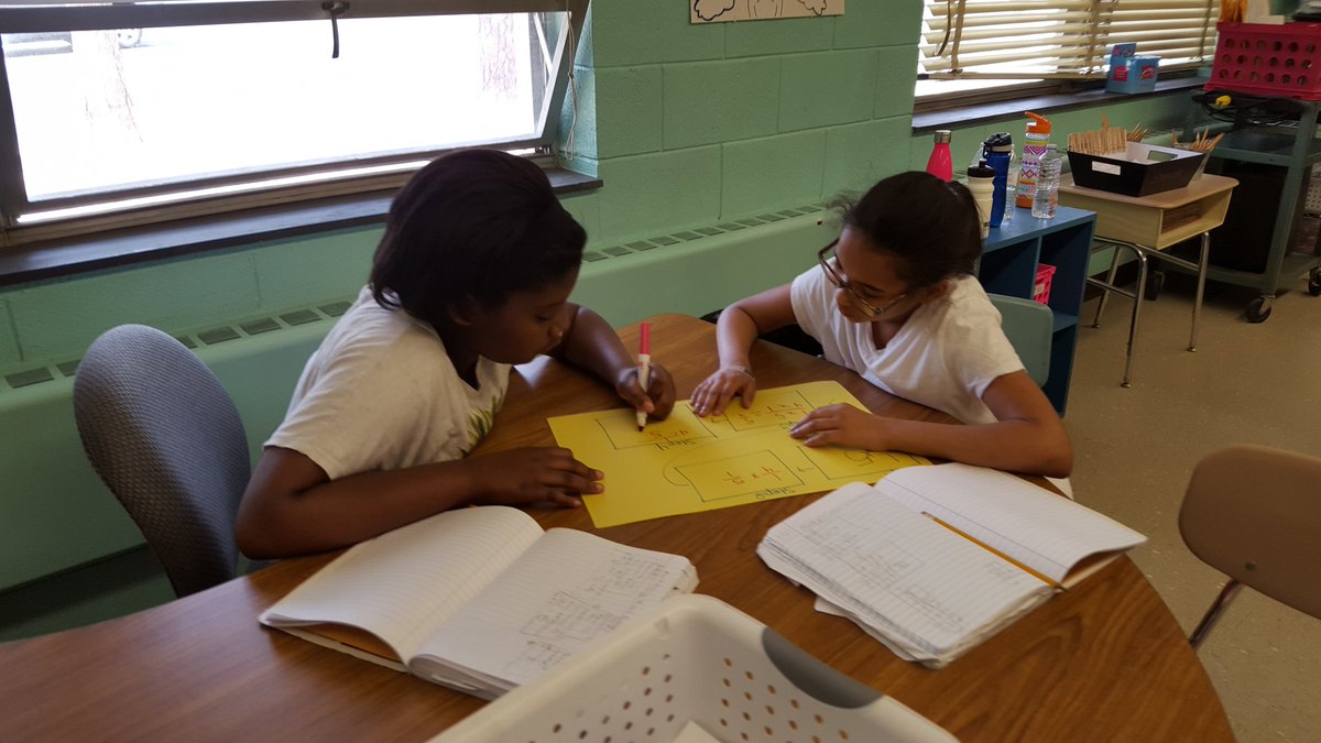 SFalgione's tweet photo. Two heads are better than one! #problemsolving #RFES #Rocktified https://t.co/CX0eNjL9M4