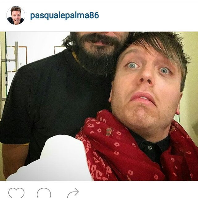 TremedaShoes's tweet photo. #florianodelgatto 😂😂😂😂 fashion Blogger di forte impatto 
Il #fashionbloggers  più richiesto del mondo 
Fonte @pasqu… https://t.co/L0rC0zW62j