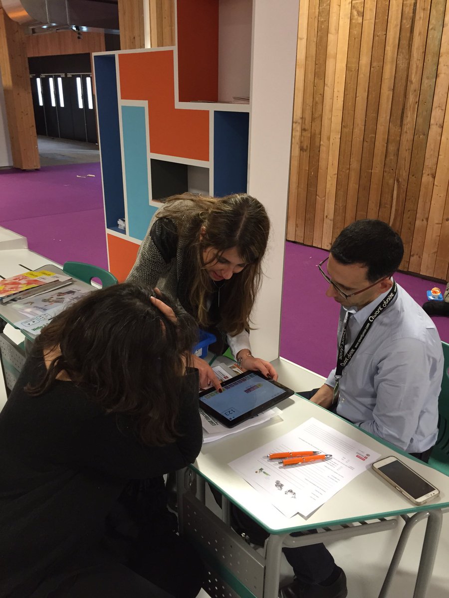 EducalandV's tweet photo. Salon #educatectice 2016
#educatec #programmation#ecole#legoeducation#wedo#wedo2.0#lego https://t.co/Bge6ghzmRd