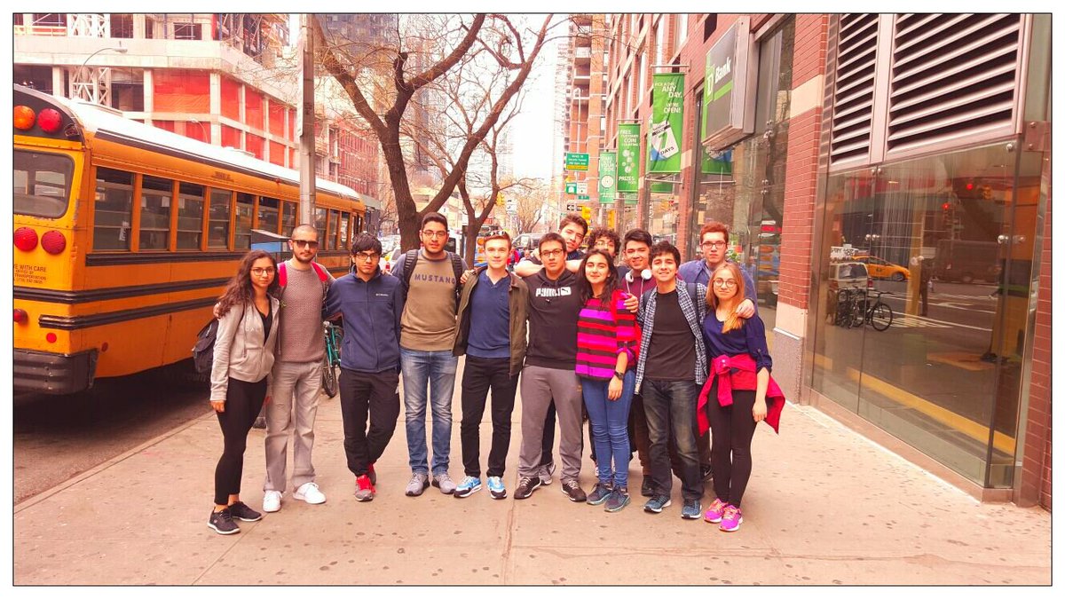 26 öğrencimiz Abd'de FRC'de.
Fırsat verince Türk çocuğu yapar...
Kalplerimiz <a href="/AdroitAndroids/">6025 Adroit Androids</a> <a href="/FRC_Integra3646/">BAHCESEHIR INTEGRA - 3646</a> ile...