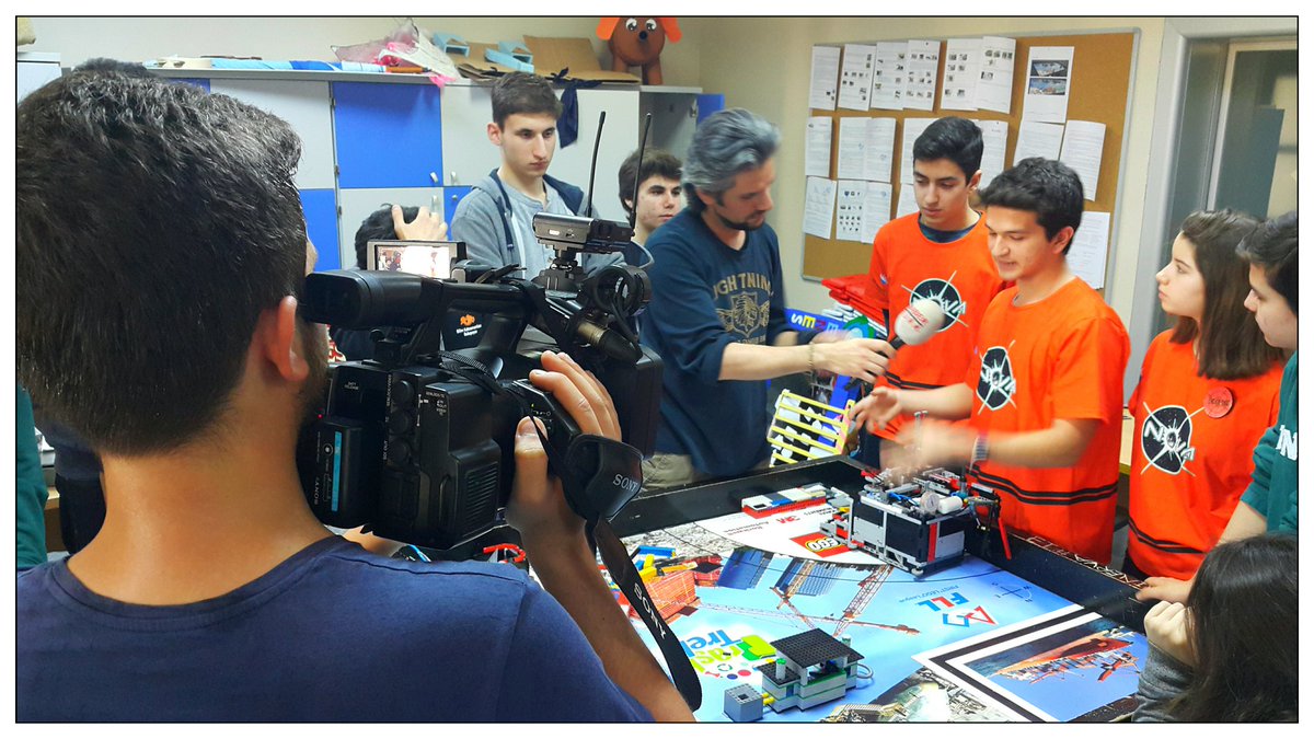 <a href="/TeamNovaFLL/">Team Nova</a> <a href="/Genesis_FT/">Intersection Genesis</a> <a href="/intr_spero/">Intersection Spero</a> Sizinle gurur duyuyoruz...
Bugünün FLL'cileri; geleceğin FRC'cileri...