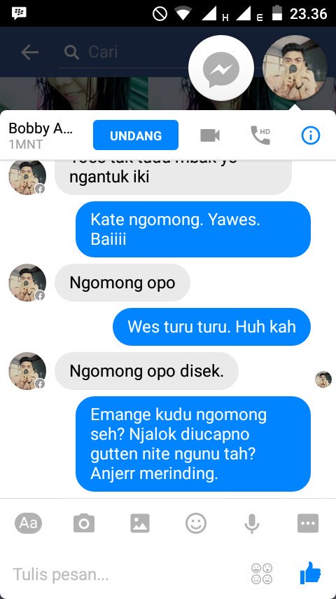 Serasa kayak orang geblek-_-