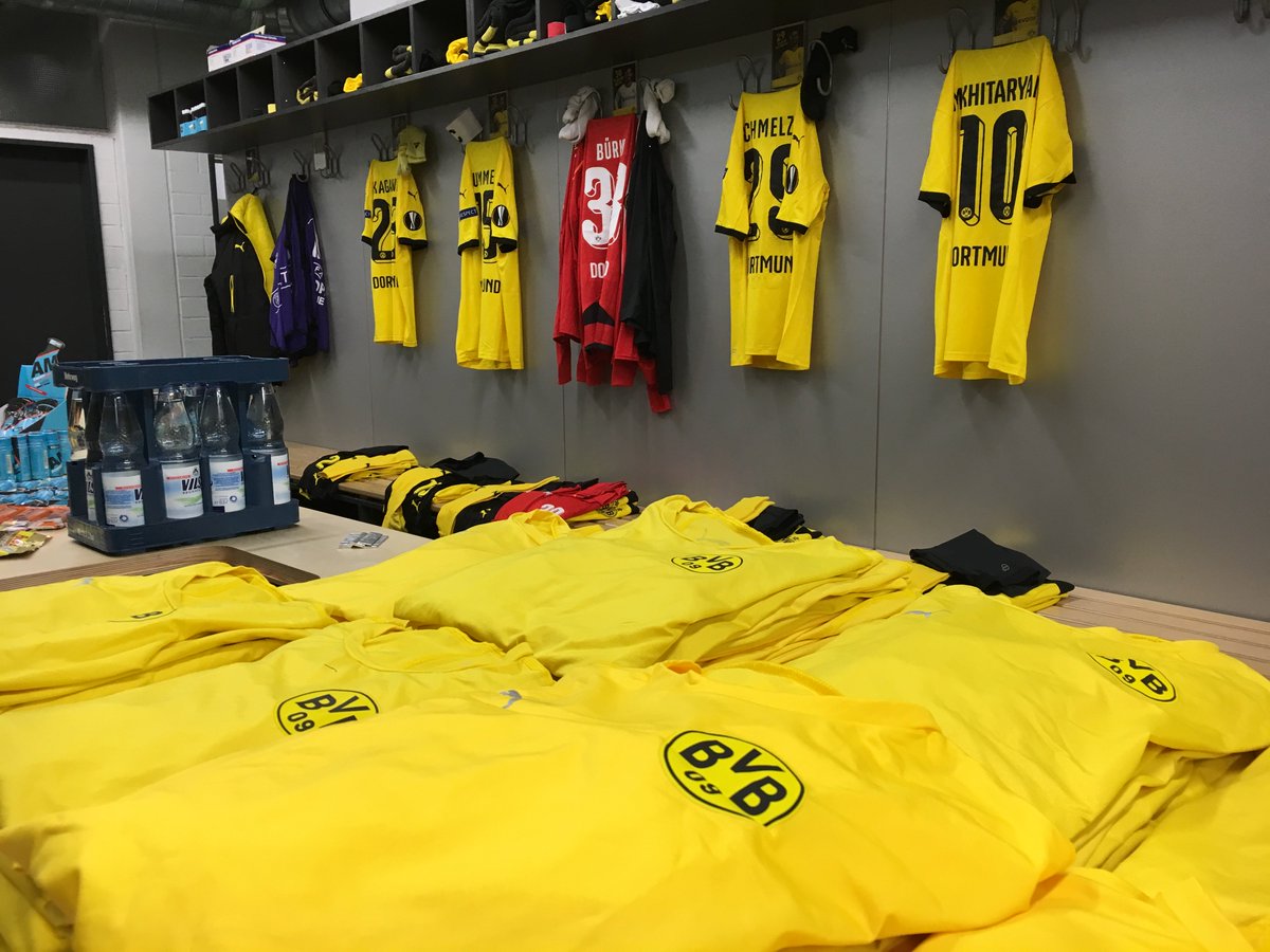 BVB's tweet photo. Unsere Bank: // Our subs: Bürki, Sahin, Ginter, Leitner, Ramos, Subotic, Kagawa #bvbtot https://t.co/Ff5Sz9dUu6