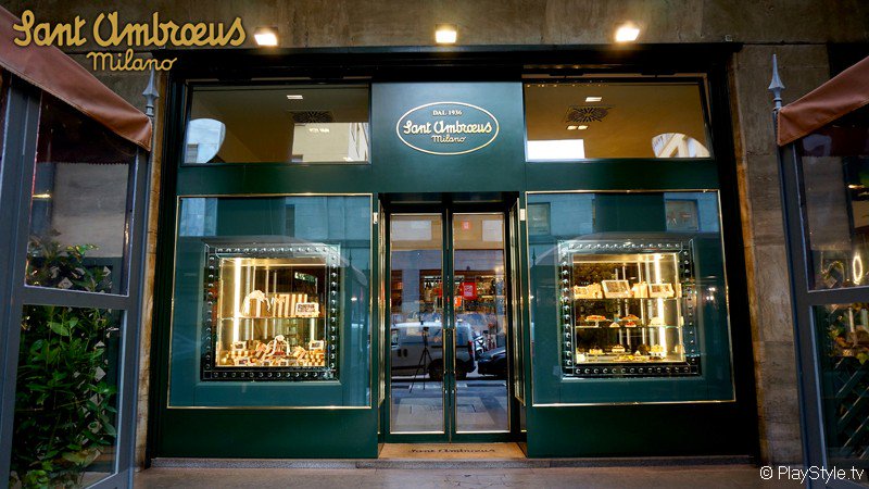 MyMixable's tweet image. Lo storico Sant Ambroeus di Milano resta un "affare di famiglia". No all'offerta di Illy
mixable.it/Analcolico/Ana…