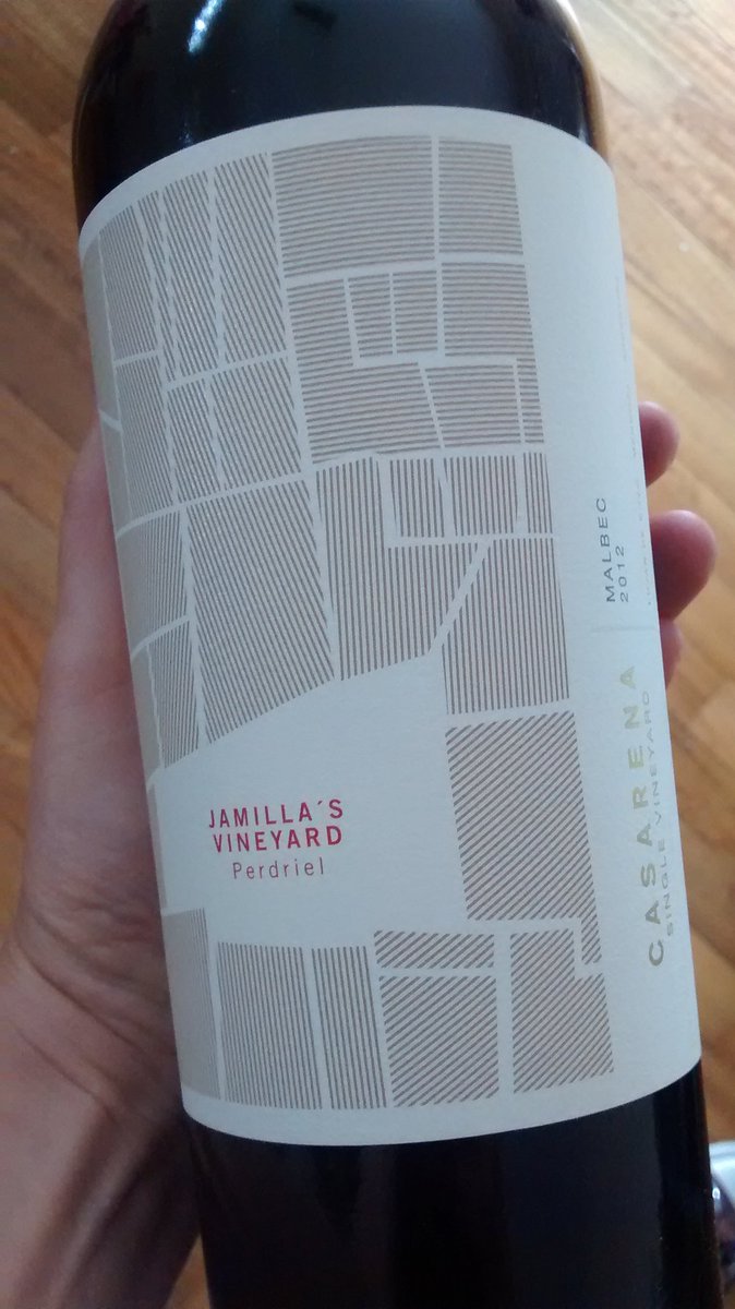 KarlaSommelierdeMate (@sommelierdemate) on Twitter photo JAMILLA'S VINEYARD MALBEC 2012, LIBRO BEBER Y COMER EN ARGENTINA 2016 @BodegaCasarena <a href="/BERNIBOSSI/">BERNARDO BOSSI</a> @DelNuevoExtremo JAMILLA'S VINEYARD MALBEC 2012, LIBRO BEBER Y COMER EN ARGENTINA 2016 @BodegaCasarena <a href="/BERNIBOSSI/">BERNARDO BOSSI</a> @DelNuevoExtremo