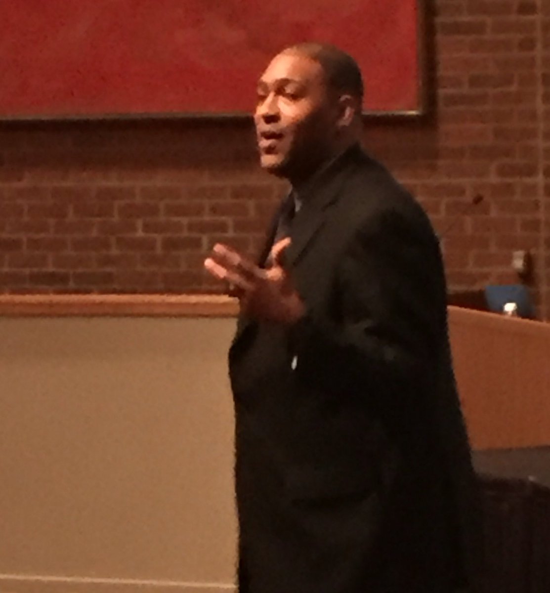 DAWOrgConSol's tweet image. Leadership and change create opportunities @timterrentine @khrma @FetzerCenter #culture #leadership