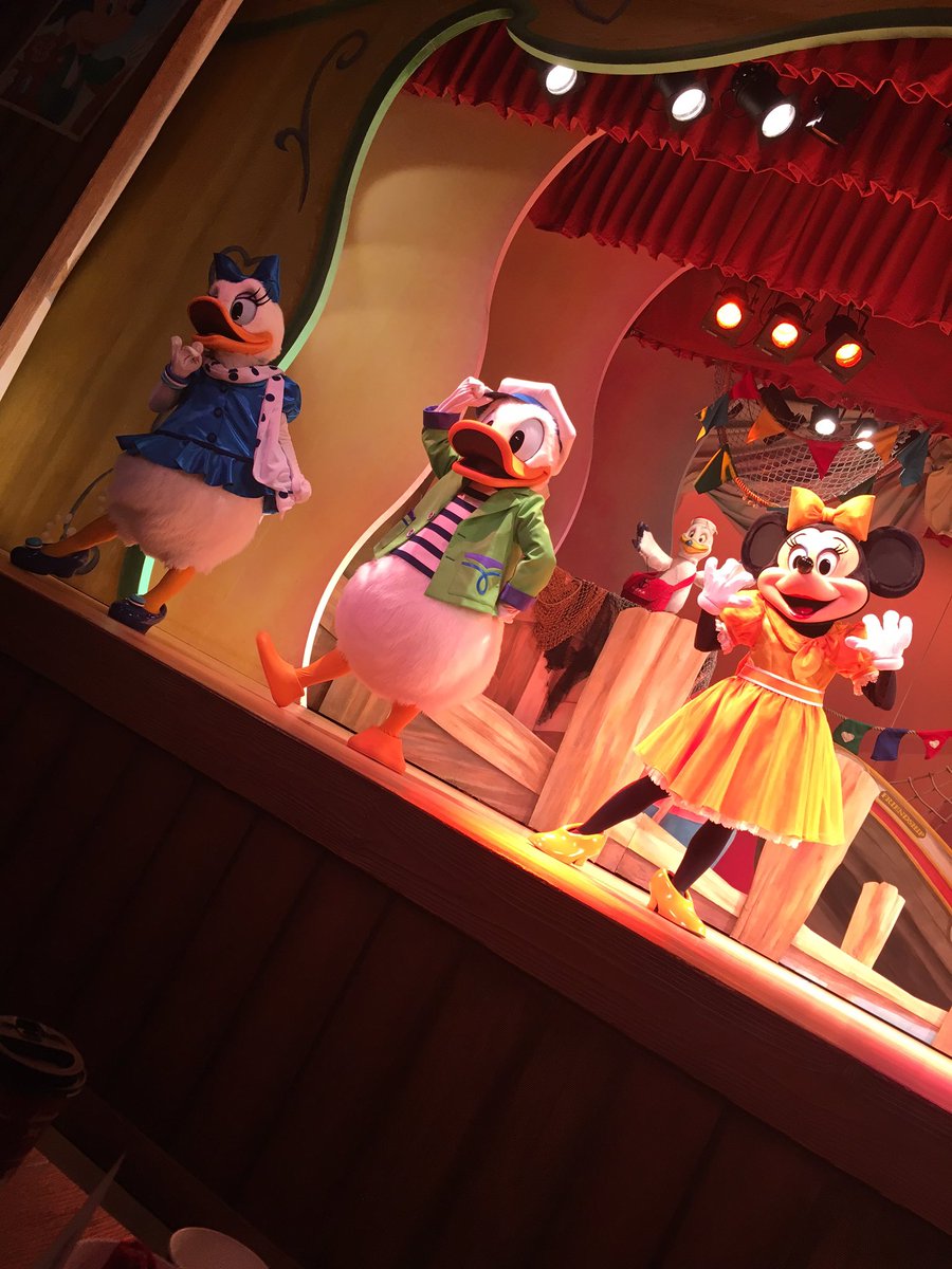 Dlandsea0323015's tweet photo. マイフレ/テーブル/JK1/一眼持ち/陸イン友募集💓
#twitter上にいるDヲタ全員と繋がる���が密かな夢だったりするのでとりあえずこれを見たDヲタはrtもしくはフォローしていただけると全力でフォローしにいきます https://t.co/nQtCl0xz4Y
