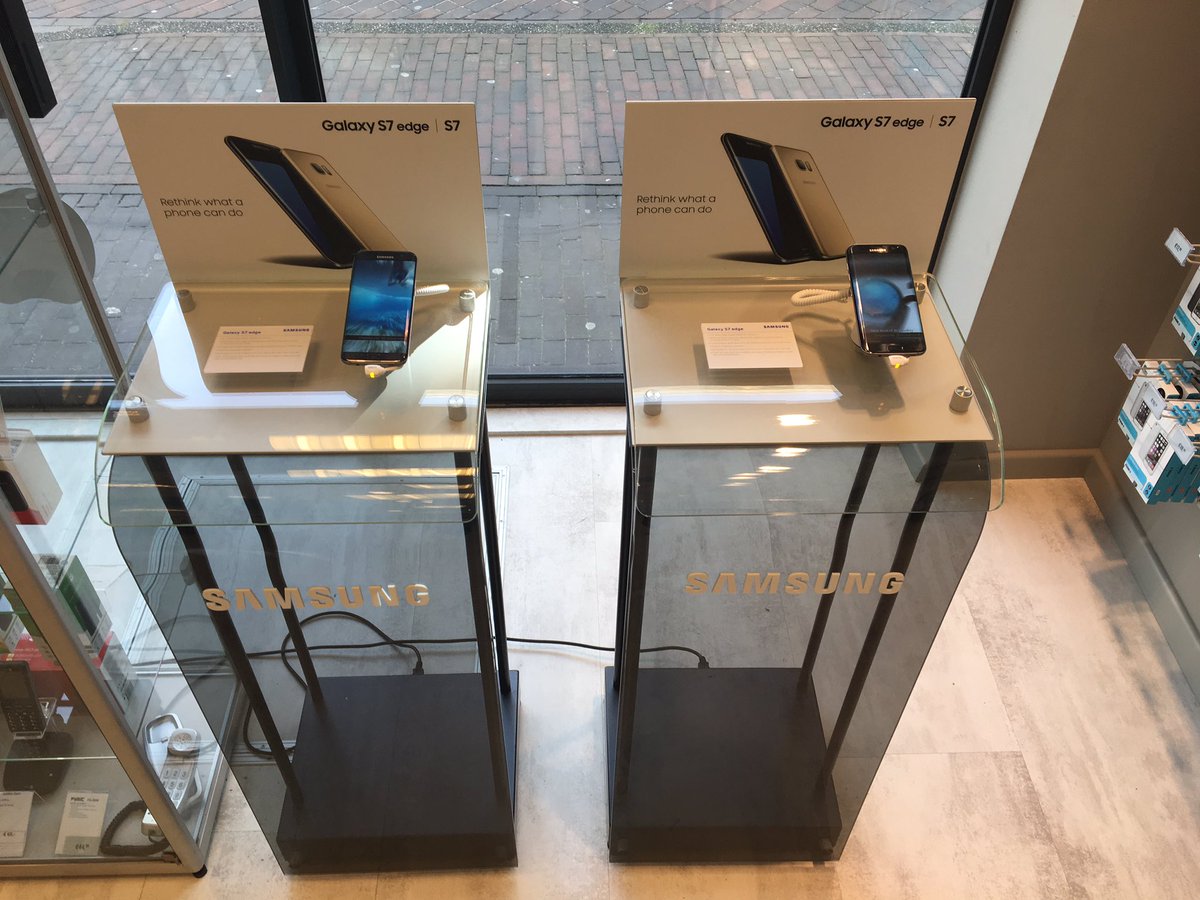**S7 &amp; S7EDGE** Kom hem nu bij ons live testen, maar wees gewaarschuwd; morgen mogen wij hem pas verkopen!! 😁