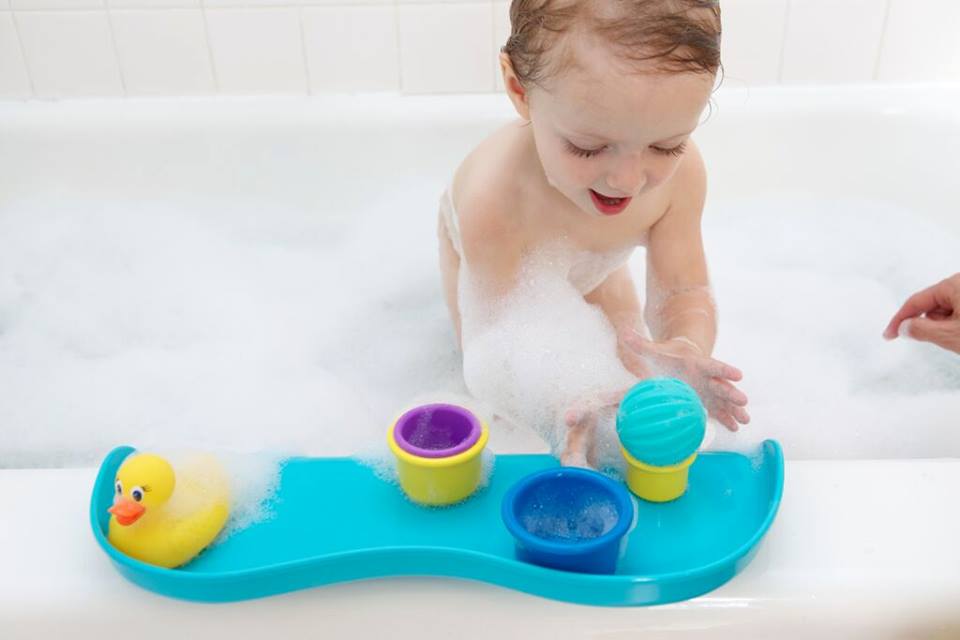 The Bathtub Tray for safer play!

#shelfie #fun #lessmess #parentapproved #happykids #mondernmom #kidsgear