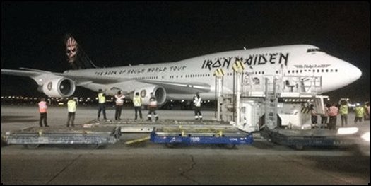 CNNChile's tweet photo. Iron Maiden llegó a Chile https://t.co/gKpNeHKCF0 #CNNChile https://t.co/BPfmNDwgNE https://t.co/8Xyk4Ilbkf