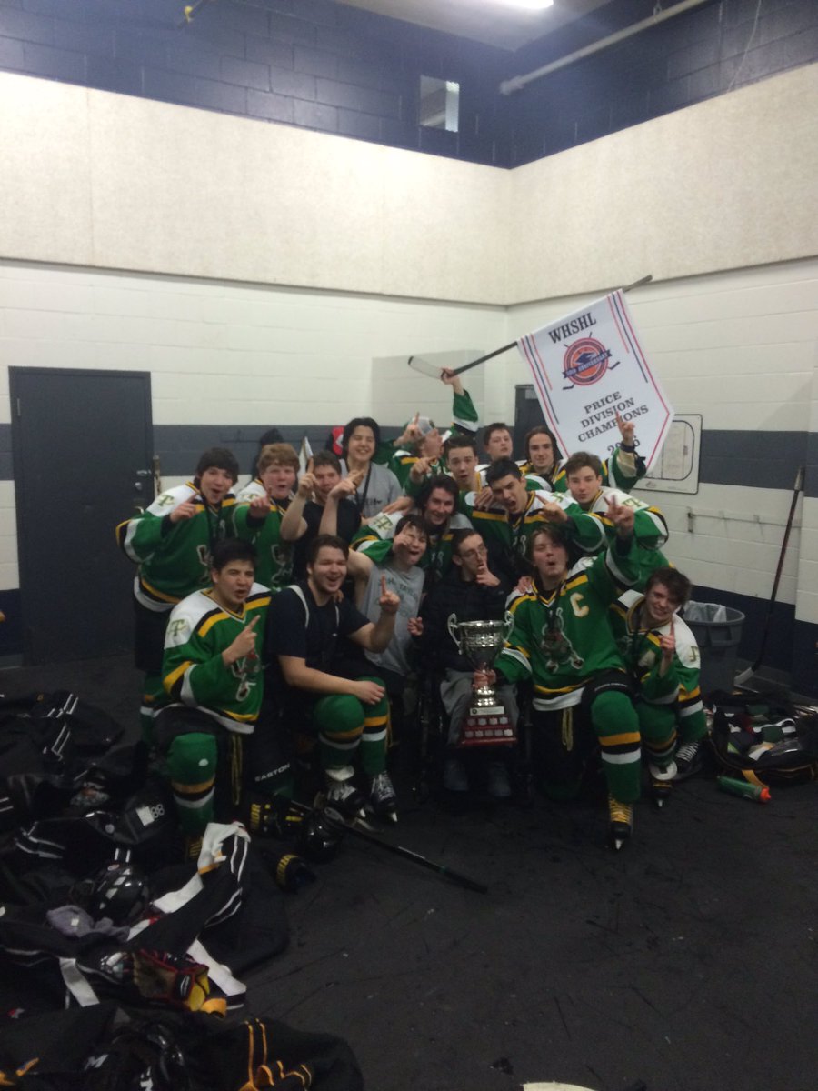 JTCPipers's tweet photo. Celebrating with our man Dburton in dressing room after victory https://t.co/UkFsBuKT0J