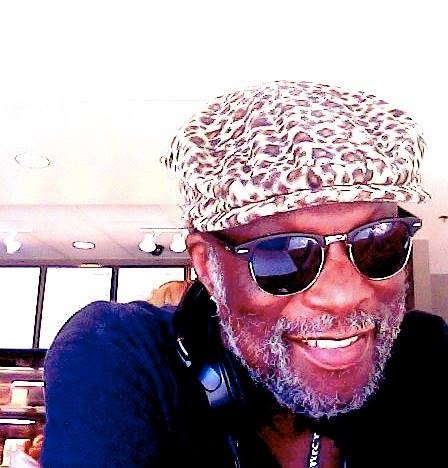 KymMazelle's tweet photo. #GavinChristopher  funeral today 2020 W. Roosevelt Rd. Chicago Il. Wallace funeral home🙏❤ https://t.co/10tQ8GuAoB