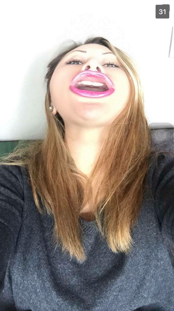 GilbertJaybe's tweet photo. J'ai capturé un boustiflor ! #attrapez les tous https://t.co/du1PZoQRDp