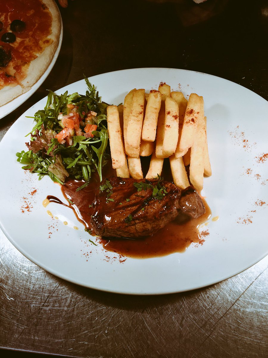 olivetreeyork's tweet photo. Steak of the day @olivetreeyork https://t.co/IClOROvNAu