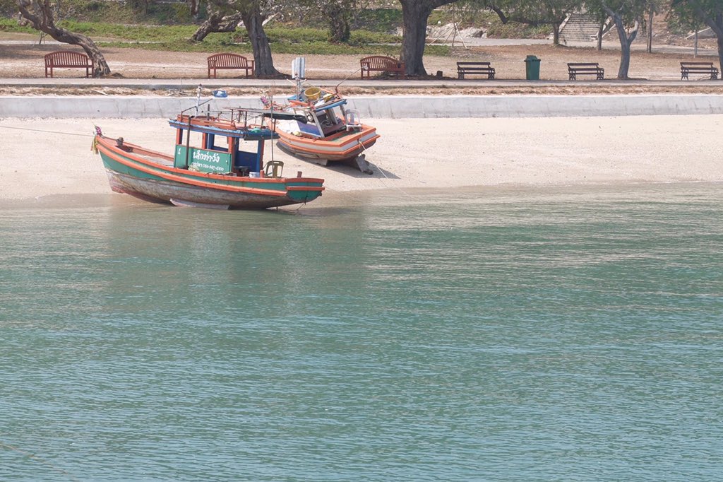 chjorjuuuui's tweet image. เกาะสีชัง ชลบุรี
เกาะสวย น้ำใส คนไม่เยอะ ควรค่าแก่การพักผ่อน #ReviewThailand