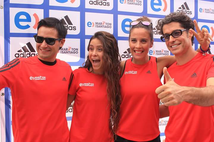CombaRunners's tweet photo. Polera lista para la Maratón de Santiago 2016 los vemos el 03 de Abril. https://t.co/QyPPL3Tabw