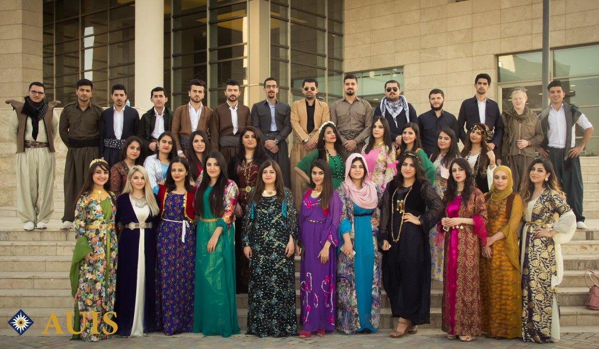 auisofficial's tweet photo. Celebrating the beautiful Jli Kurdi on the national #Kurdish dress day #AUISCommunity #TwitterKurds https://t.co/UtDqE8qwch