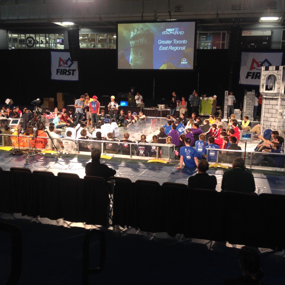 LDHRobo's tweet photo. drivers meeting! good luck teams! https://t.co/ttipmU1gv8