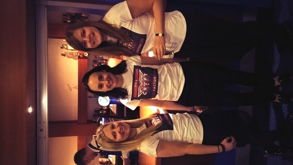 PMgradsLeeds's tweet photo. Afternoon CSR duties @cryptfactor https://t.co/P9xM0Wg0Tl