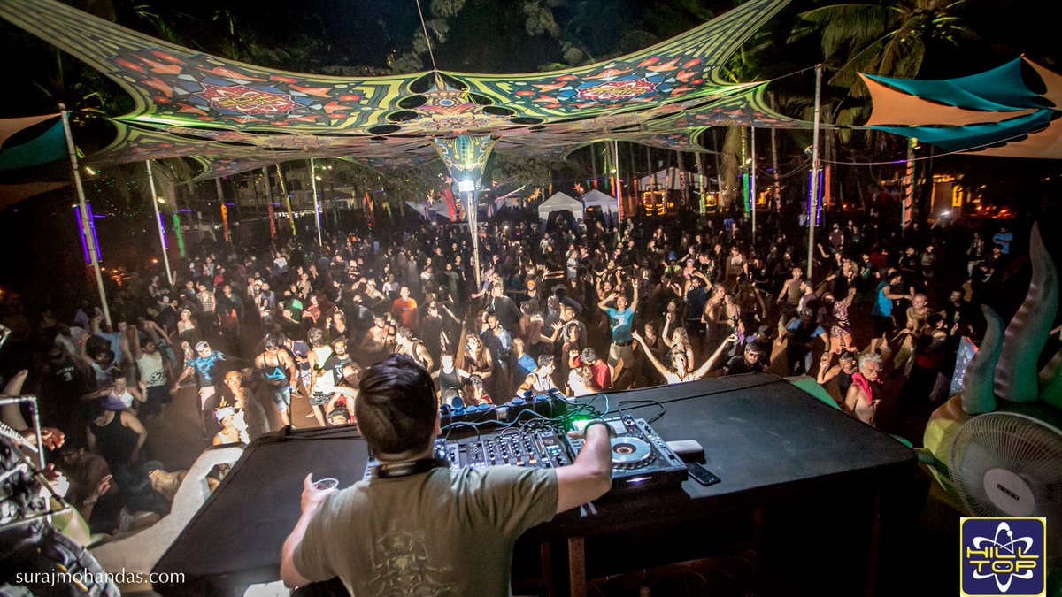 AceVenturaMusic's tweet photo. A few weeks ago in the legendary HillTop / Goa. Photo by Suraj Mohandas ॐ https://t.co/QghQDiVDSr