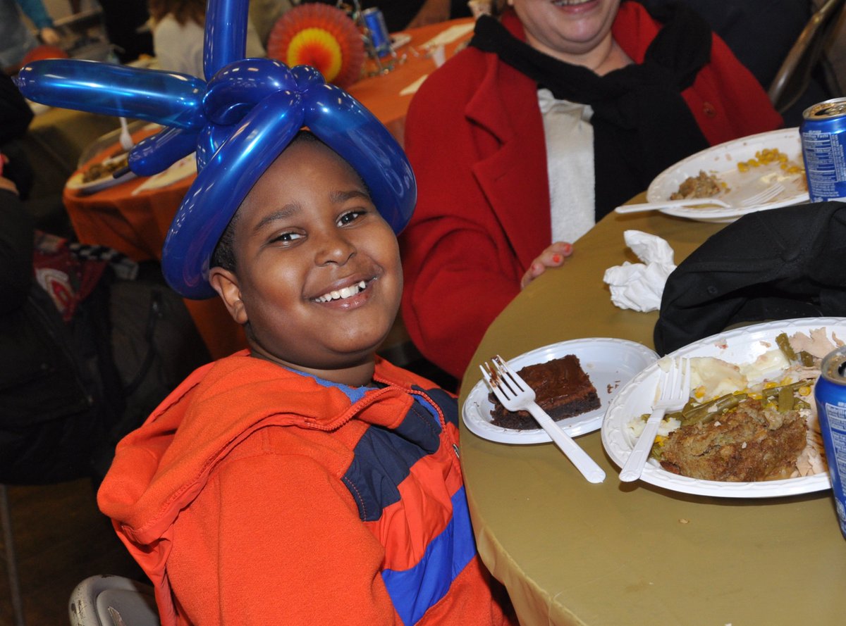 StFFP's tweet photo. We're looking back at our recent #Thanksgiving-inspired meal https://t.co/RzBS5cJCSM | #ThxInFeb #ThrowbackThursday https://t.co/YRZ8kAYPRO