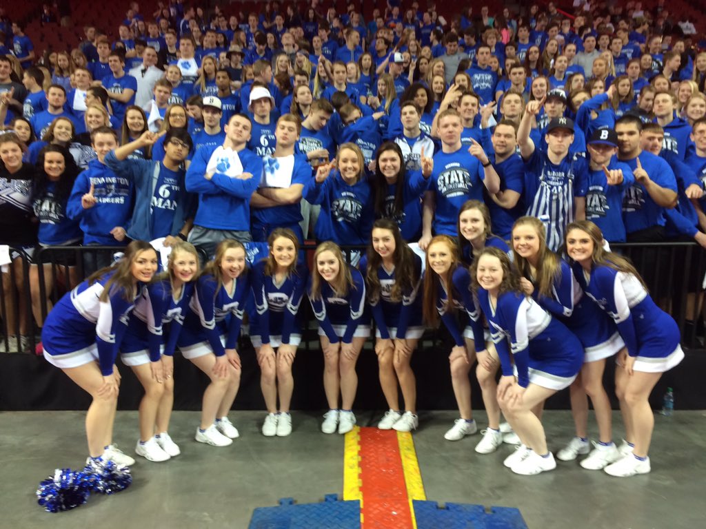 maddyschlachter's tweet photo. LETS GOOO 😏🏀 #BallinAtTheBank @WeRBennington https://t.co/2tojBY56NN