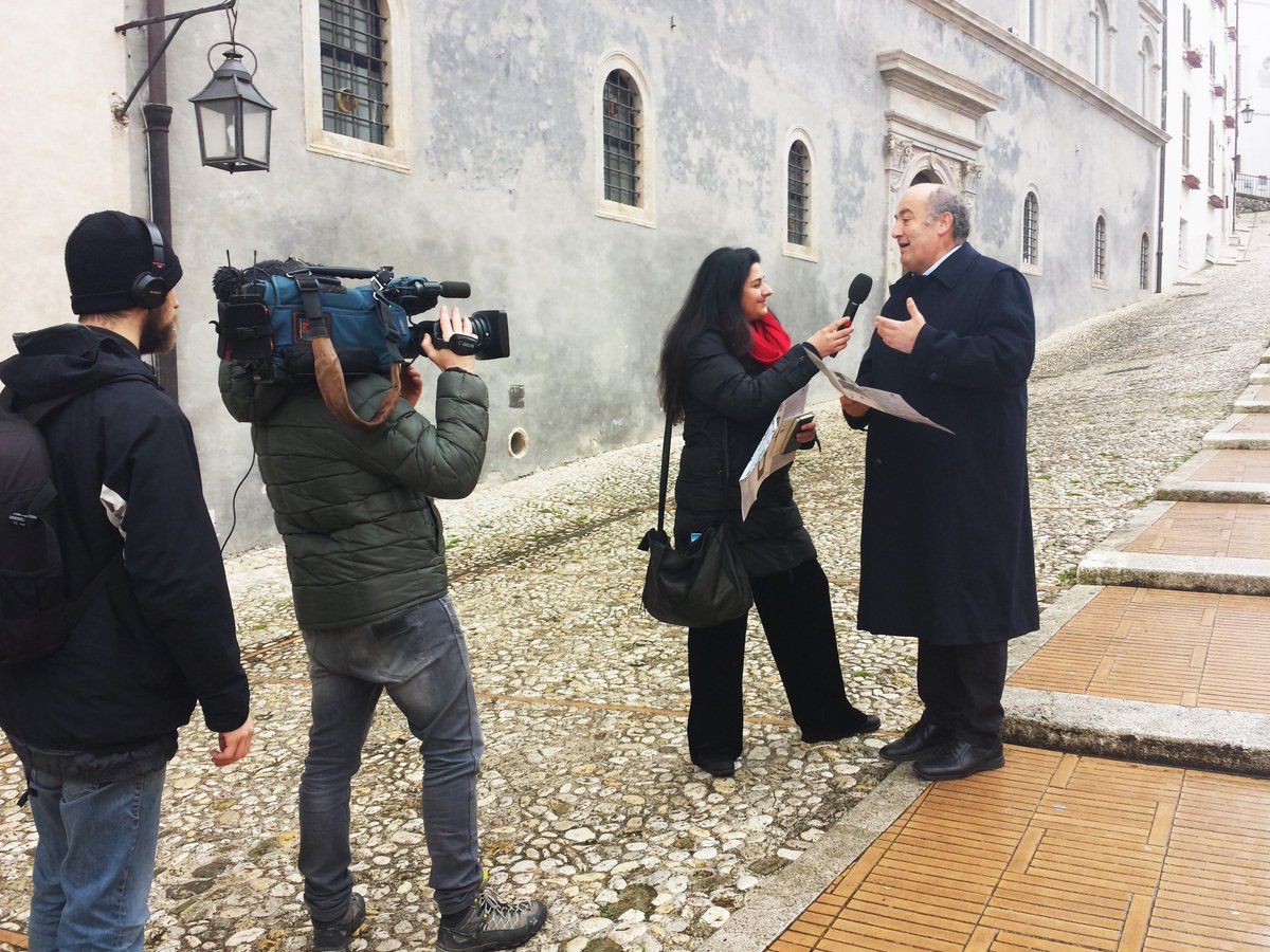 ComunediSpoleto's tweet photo. #Spoleto e @DonMatteoRai questa sera protagonisti nella puntata di @RaiPortaaPorta su @RaiUno alle ore 23.40 https://t.co/FigSMZ65ZK