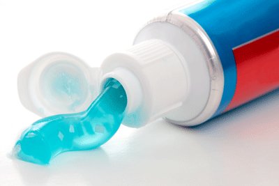 CoralWestDental's tweet photo. Our top 5 #toothpaste recommendations for a bright smile! #dentistrytips https://t.co/0kjaj9wwxY https://t.co/k8ps7R5DOp