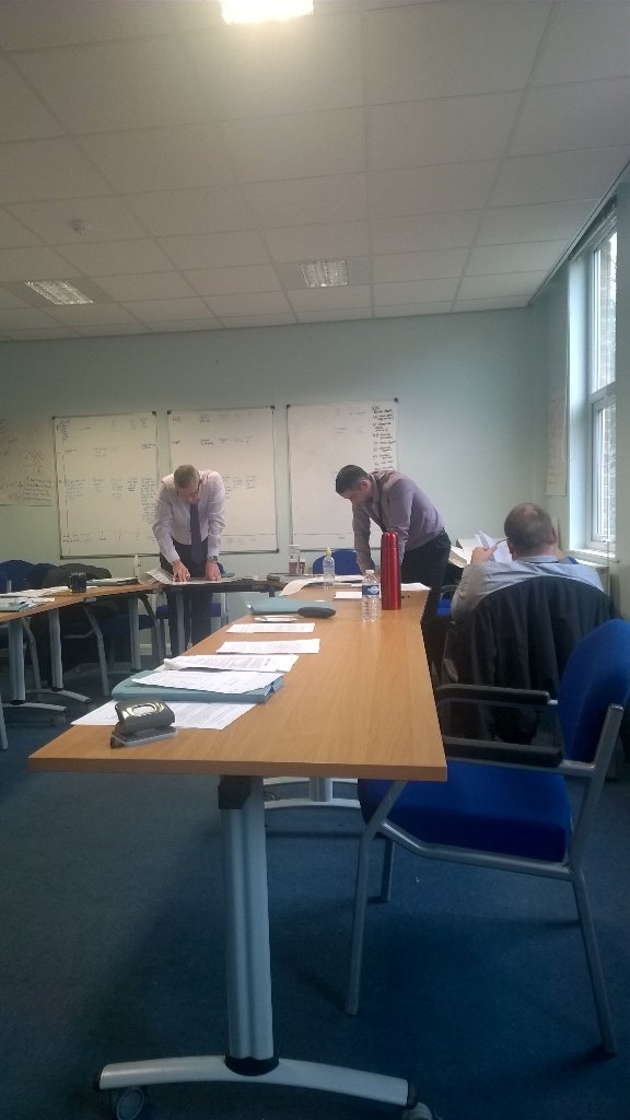 HarrogateCrime's tweet photo. Week 2, new case on the suspect training course. Prepping for a murder interview. #training #murderdetectives https://t.co/CJRXpY8PTA