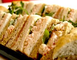 BlackBullLive's tweet photo. FREE bar food here on Friday night for the Rhinos v Warriors game ! https://t.co/iUqopU8at0