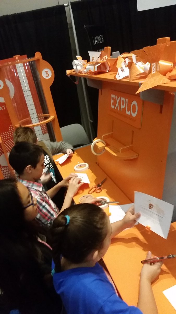 CagedChimp's tweet photo. Check out all the awesome designs from Black Manor Elementary! #ExploFraido @ExploLive https://t.co/LOJD3GaHwT