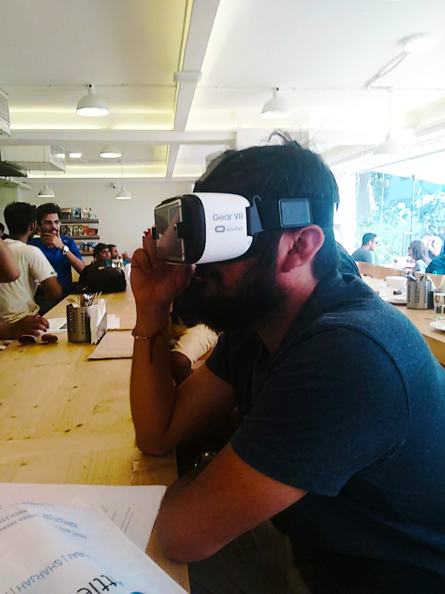 thevrcollective's tweet photo. Trying out #VR experiences at #VRCollectives first meet up. #Mumbai #VirtualReality #GearVR #Oculus https://t.co/FMkNHAcl9z
