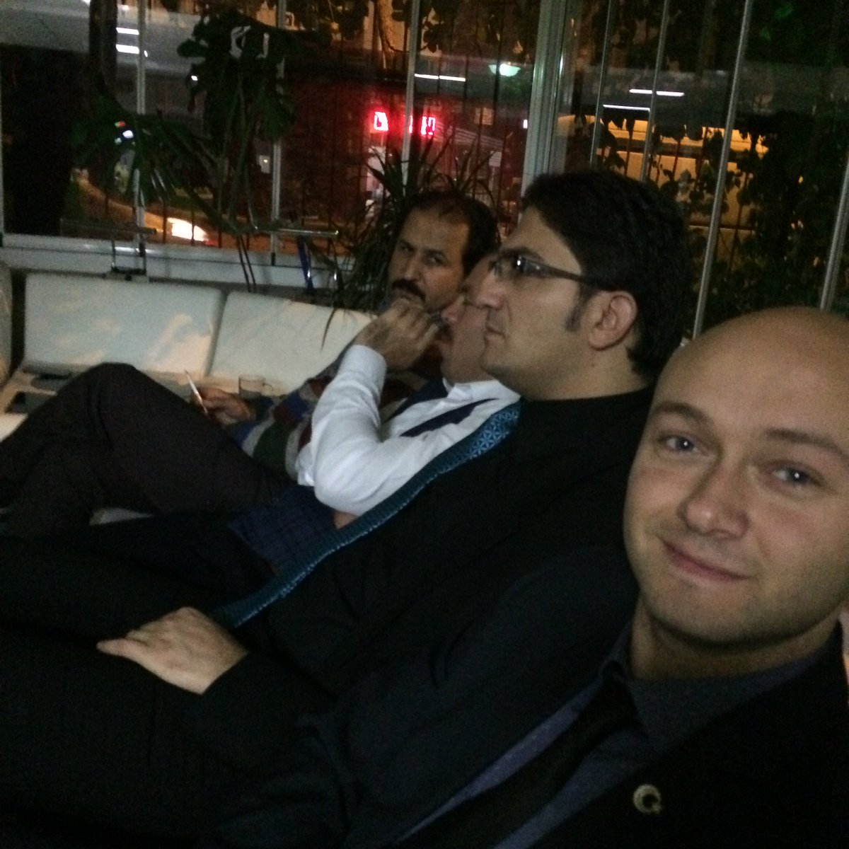 Bilal Şişman, ve Ahmet Yalçın, ve Emre Çınar, ve Halil Biçer... Ne yapıyorsunuz böyle gençler?