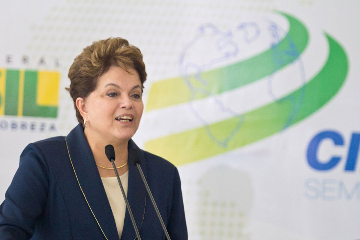 diogomainardi's tweet photo. As denúncias de Delcídio Amaral devem resultar na abertura de um inquérito contra Dilma https://t.co/z5YH1g1kif https://t.co/eVo2MwURja