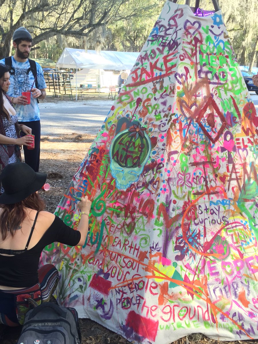 #aurafam #phairground <a href="/BLPfam/">BLP</a> <a href="/anOrganicVision/">Sharon Lawman</a> <a href="/AuraMusicFest/">AURA Music Festival</a> #community #teepee #art #installation <a href="/SOSMP/">Suwannee Music Park</a>