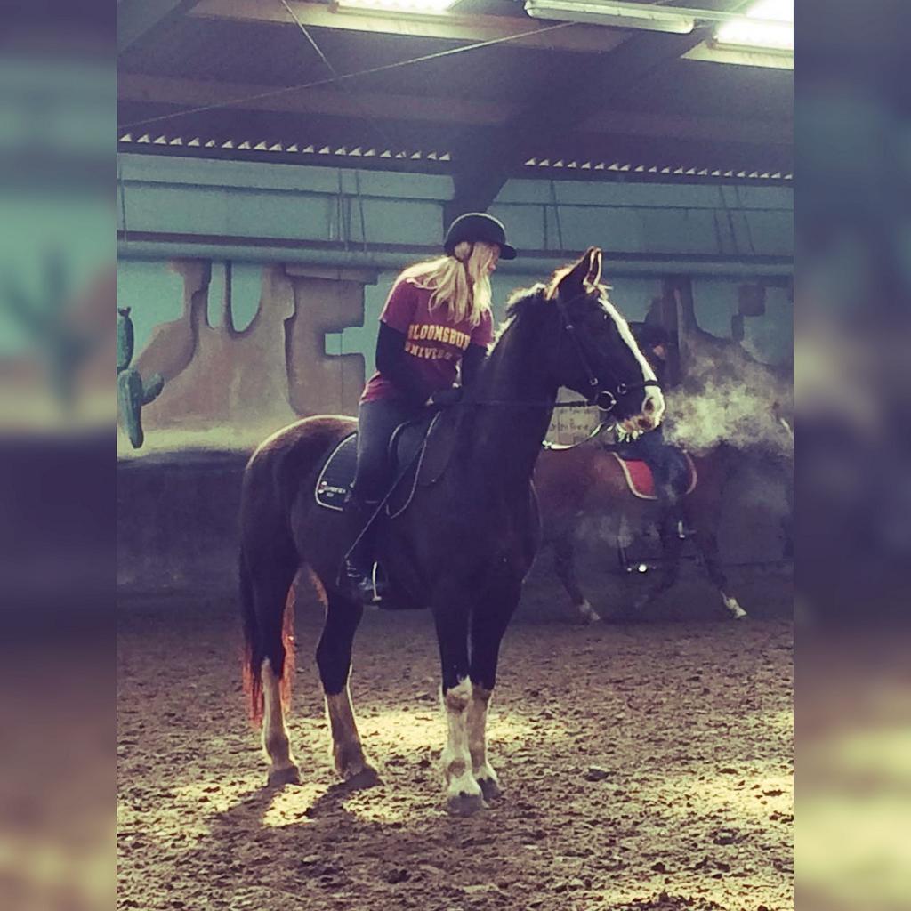 xFabulousFabb's tweet photo. #rideforolivia #rideforkrissy #rideforcoriolanus 😔♥ https://t.co/pb0bMsjzzA