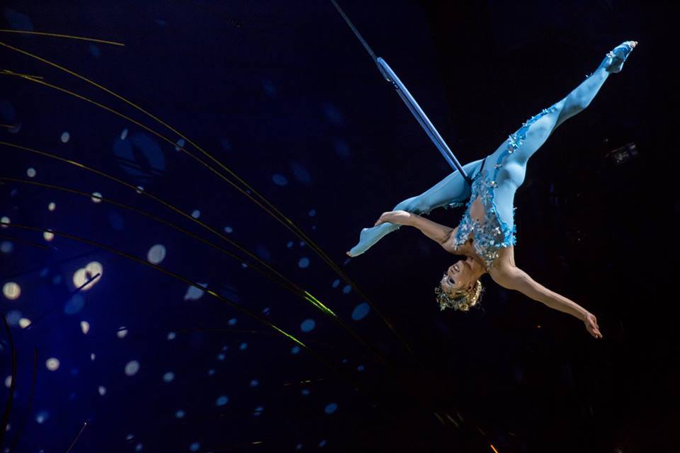 borchland's tweet photo. #CIRQUE2016 @amsterdam @borchland https://t.co/ySP66BhLwj https://t.co/TFiR5UEyaK
