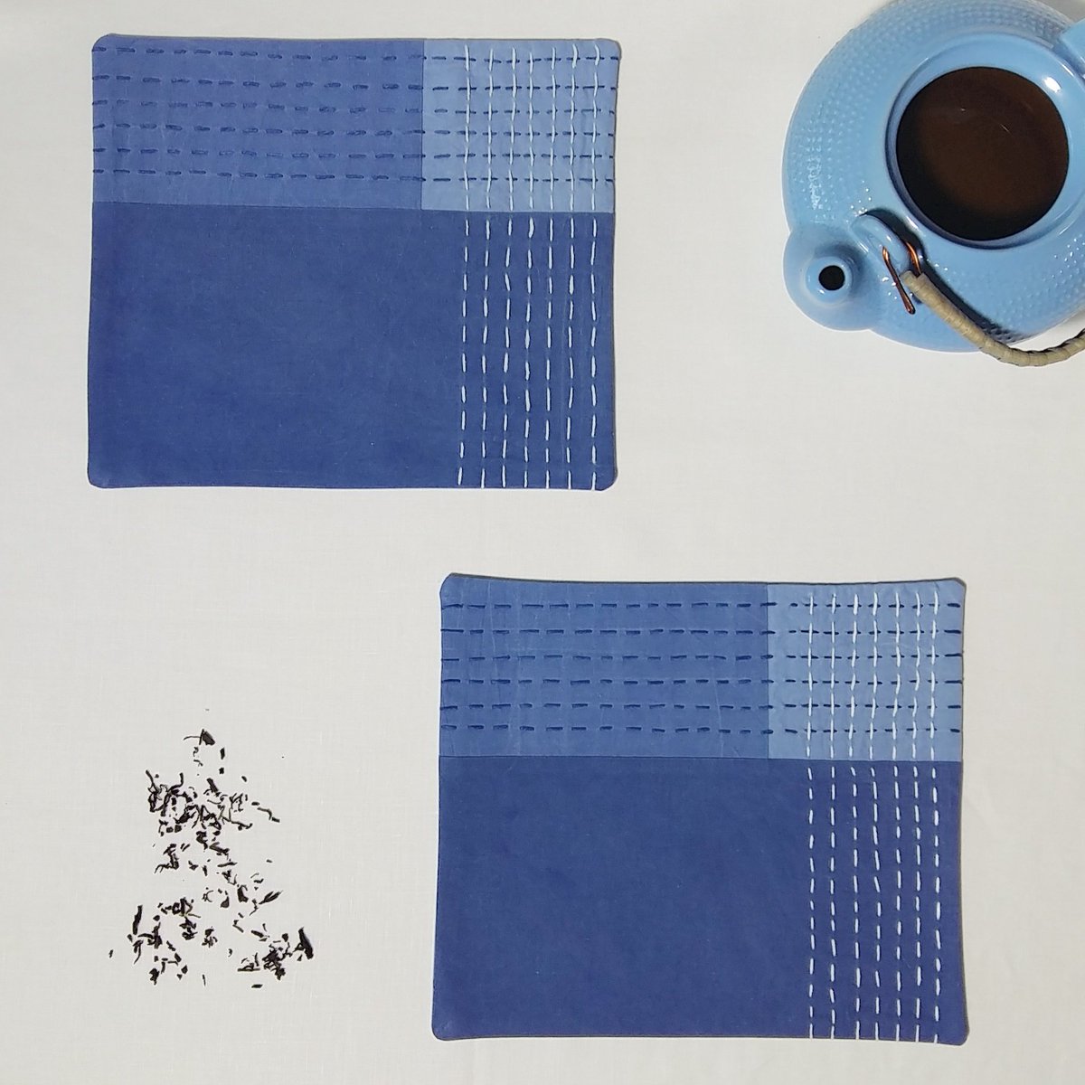 MundoLanar's tweet photo. Tea time at The Dyer's House. #TintesNaturales #Índigo #AlgodónOrgánico #SweetsMat #FreeStitch @Tinctorea https://t.co/QvSkGdf6gj