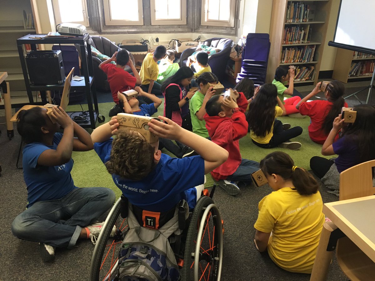 megazims's tweet photo. @DCIS_Fairmont @GoogleForEdu We are LOVING our demo with Google expeditions in Denver!!! https://t.co/tTAFd4xunm