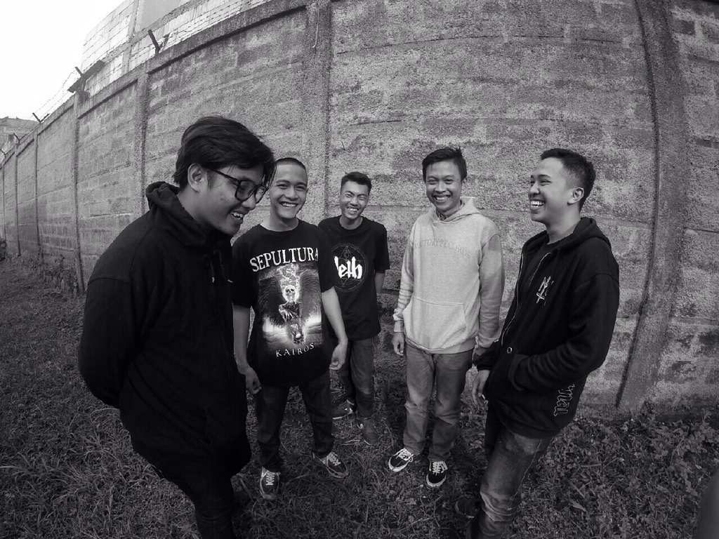 Instagram.com/dayafterhardof…