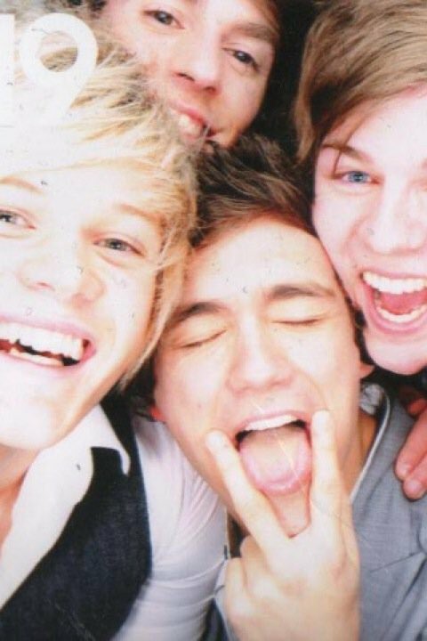 LawsonStreetTm's tweet photo. #TBT Some more crackers @LawsonOfficial 😏 #datarmtho https://t.co/XL9LBs79yO