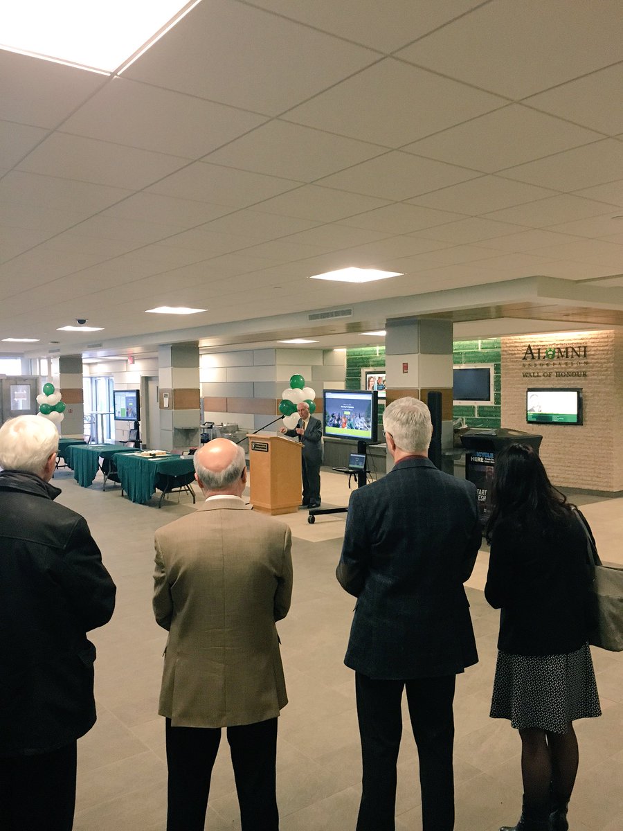USSUExec's tweet photo. Dr Nasser is addressing the crowd and is giving an epic speech on his student experience!!
#onedayforstudents #US4U https://t.co/qeObJ6b6VZ