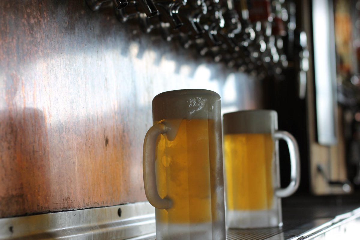 #sxsw is upon us, prepare now with a $4 #giantmug of beer!
