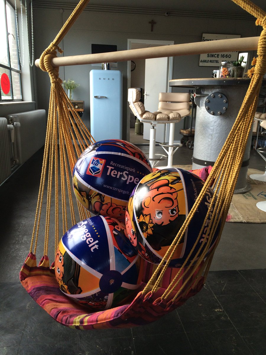 Als je ballen hebt spring je met ons mee!
Maar in dit geval.. Spring met ons mee en je krijgt ballen! 
#TerSpegelt